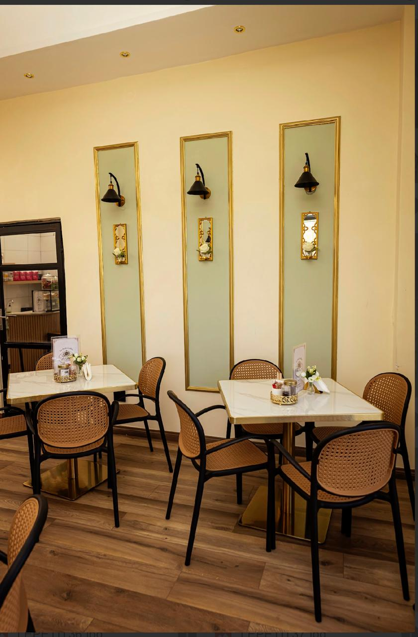 Le Petit Interior